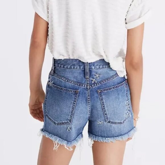 Madewell The Perfect Jean Short Daisy Embroidered Edition Size 28 - Picture 2 of 4